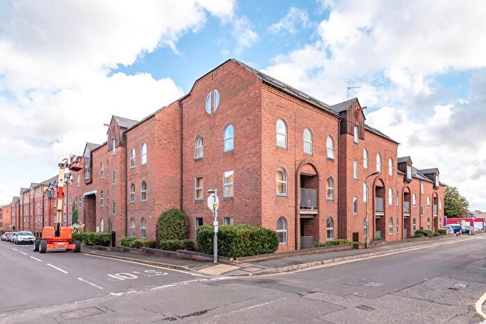 2 Bedroom Flat To Rent In Flat, Britannia Wharf, A Britannia Road, Banbury, OX16