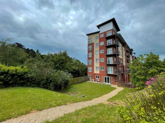 2 Bedroom Apartment To Rent In New North Road, Exeter, EX4