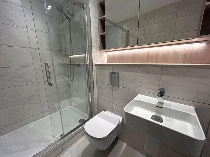 2 Bedroom Flat To Rent In Cortland At Colliers Yard, Bankside Boulevard, Salford, M3