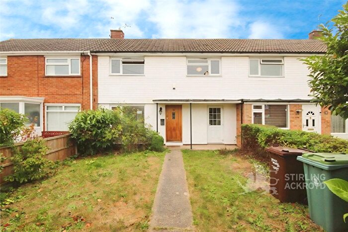 3 Bedroom Terraced House To Rent In Sutton Road, Camberley, Surrey, GU15