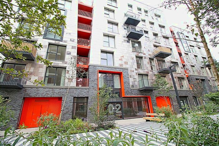 1 Bedroom Flat To Rent In Material Walk, Hayes, UB3