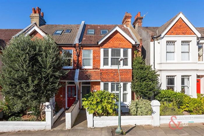 5 Bedroom House For Sale In Chanctonbury Road, Hove, BN3