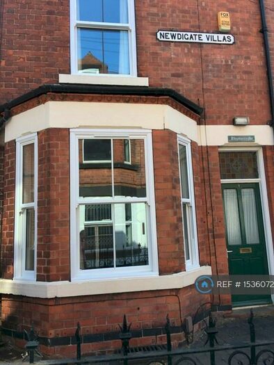 4 Bedroom Semi-Detached House To Rent In Newdigate Villas, Nottingham, NG7