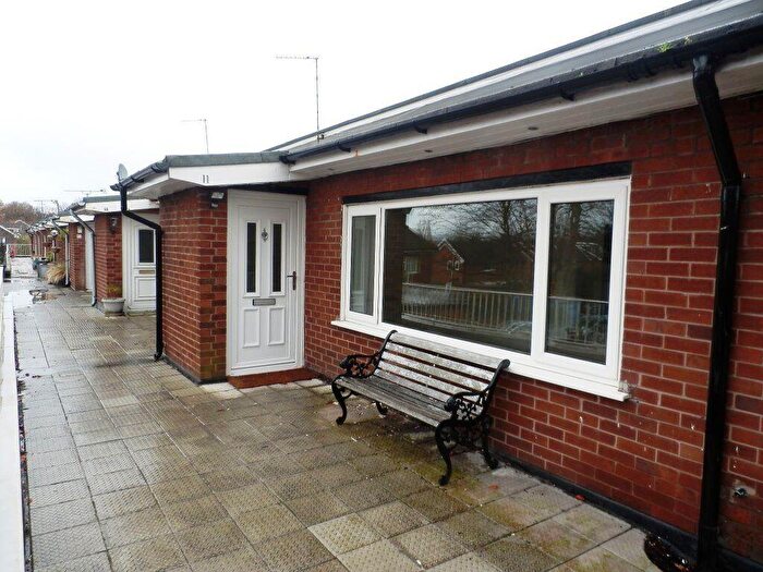 2 Bedroom Apartment To Rent In School Ln, Poynton, SK12