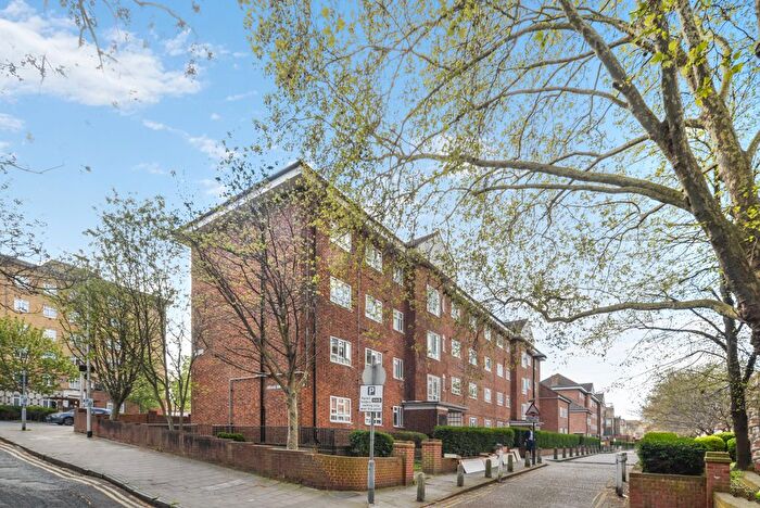 3 Bedroom Flat For Sale In Fount Street, Nine Elms, SW8