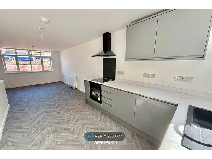 1 Bedroom Maisonette To Rent In Market Place, Mansfield, NG18