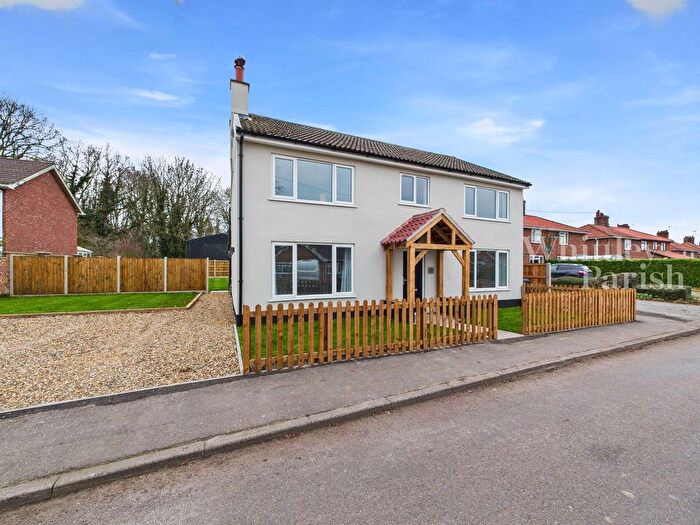 4 Bedroom Detached House For Sale In Common Road, Bressingham, IP22