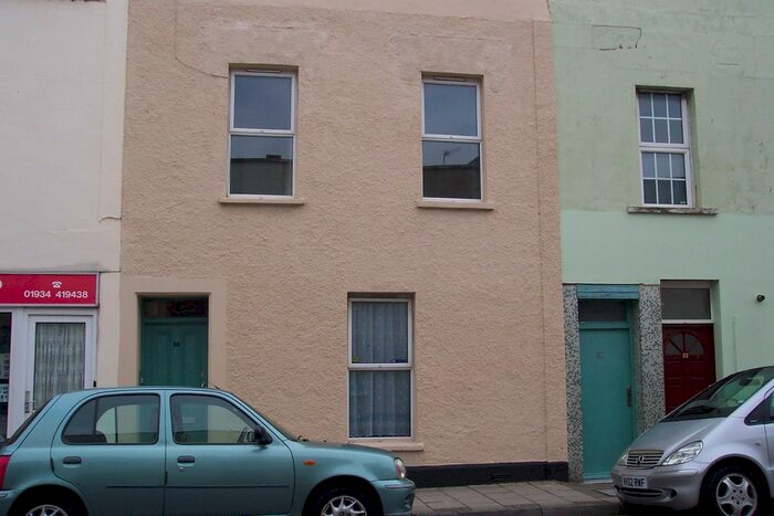 1 Bedroom Flat To Rent In Alfred St, Weston-Super-Mare, BS23