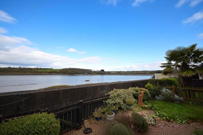 3 Bedroom Terraced House To Rent In Riverside Court, Bideford, EX39