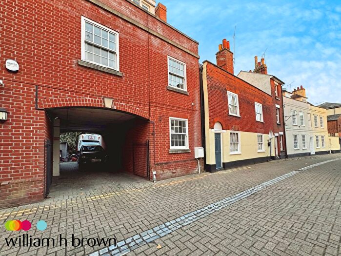 4 Bedroom Town House To Rent In Kings Head Street, Harwich, CO12