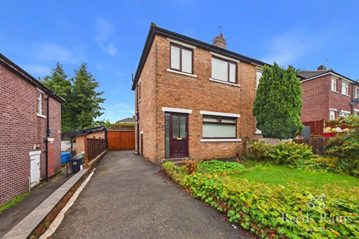 3 Bedroom Semi Detached House For Sale In Hill Street, Cleckheaton, West Yorkshire, BD19