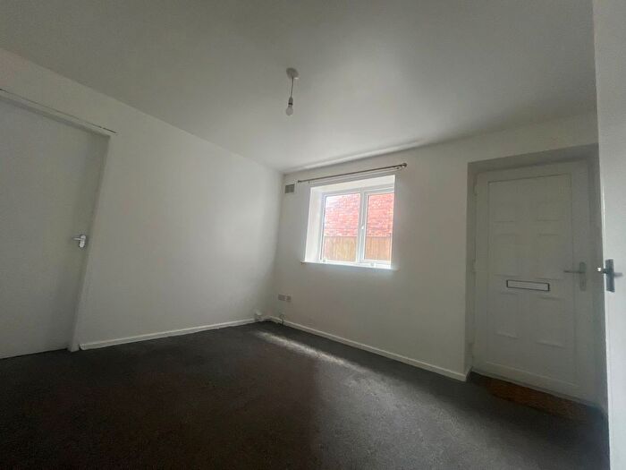 1 Bedroom Flat To Rent In Acton Street, Wigan, WN1
