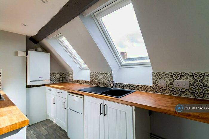 1 Bedroom Flat To Rent In Colehill, Tamworth, B79