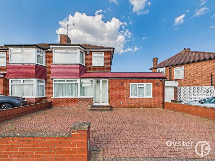 5 Bedroom Semi Detached House To Rent In Derwent Crescent, Stanmore, HA7