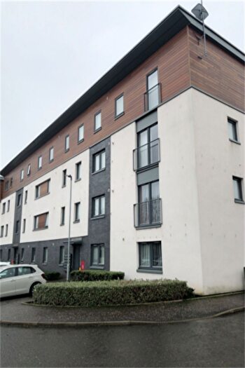 2 Bedroom Flat To Rent In Moreland View, Edinburgh, EH12