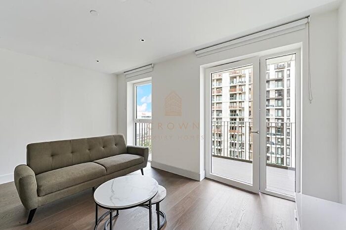 2 Bedroom Flat To Rent In Parkside Apartments - Th Floor, White City Living, W12