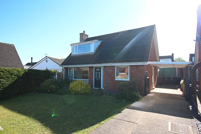 3 Bedroom Detached Bungalow For Sale In Flintham Close, Metheringham, LN4