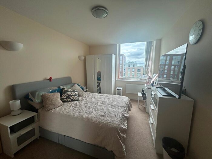 2 Bedroom Apartment To Rent In Milton Keynes, MK9