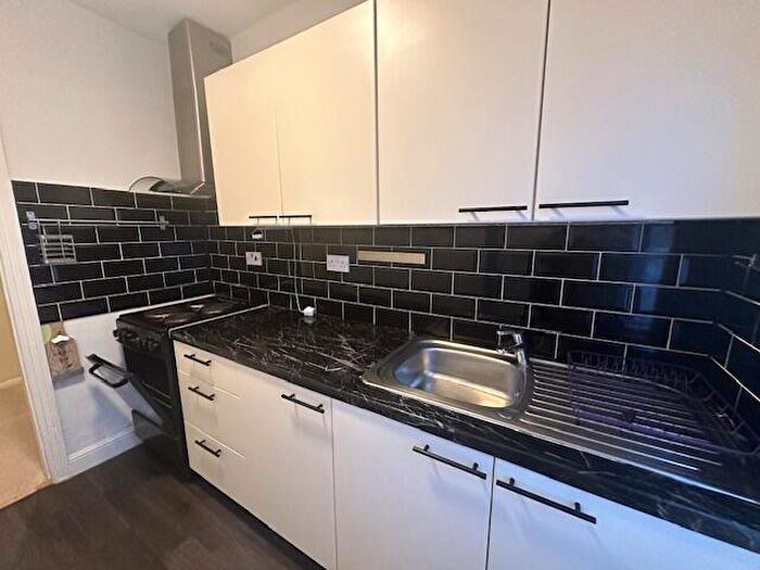 1 Bedroom Flat To Rent In Wood Street, Kidderminster, DY11