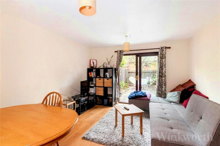 2 Bedroom Terraced House To Rent In Southerngate Way, London, SE14
