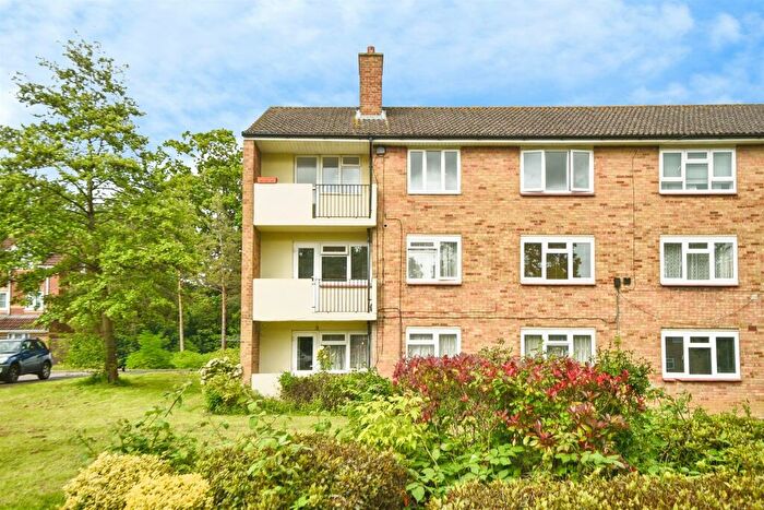 2 Bedroom Apartment For Sale In Masons Road, Headington, Oxford, OX3