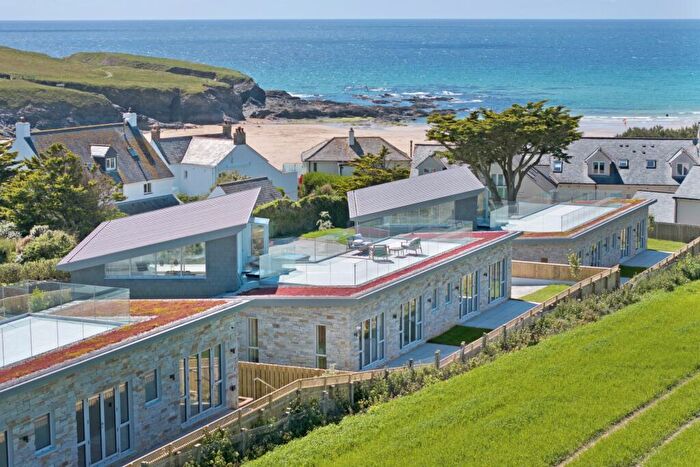 5 Bedroom Detached House For Sale In Tresco, Treyarnon Bay, PL28