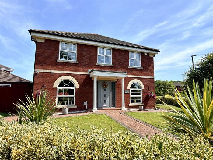 4 Bedroom Detached House For Sale In Lapwing Row, Lytham St Annes, FY8