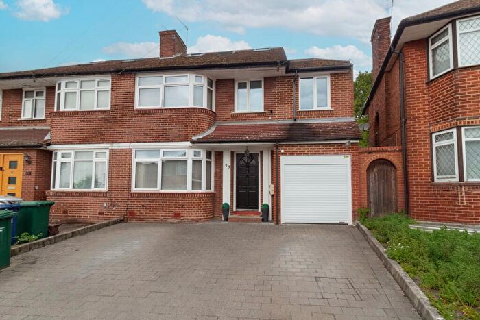 5 Bedroom Semi Detached House For Sale In Parsons Crescent, Edgware, HA8