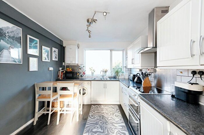 3 Bedroom Semi-Detached House For Sale In Weymouth Road, Eccles, M30