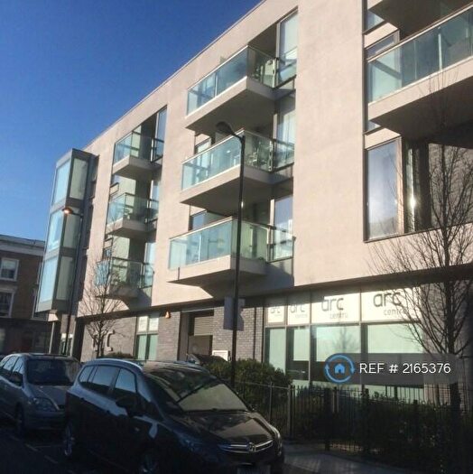 1 Bedroom Flat To Rent In Packington Street, London, N1