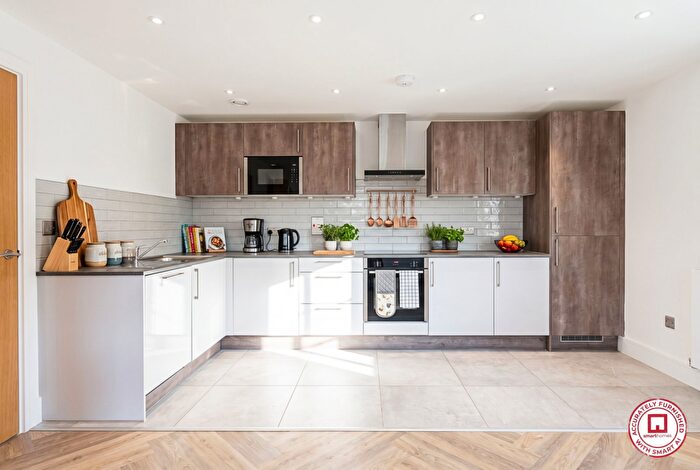 2 Bedroom Apartment For Sale In Sir Robert Peel Court, Stratford Road, Shirley, B90