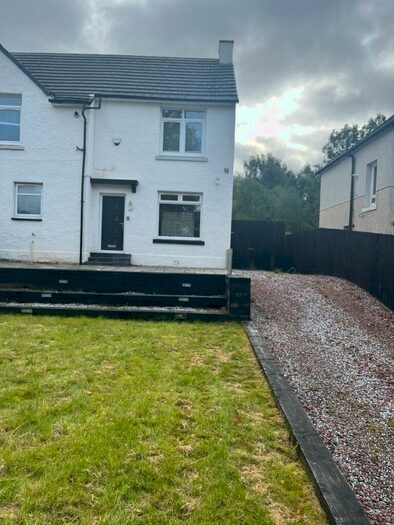 3 Bedroom Semi-Detached House To Rent In Mosspark Drive, Glasgow, G52