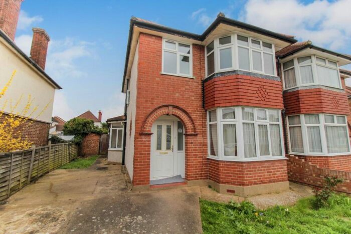 3 Bedroom Semi-Detached House To Rent In Birchdale Avenue, Kempston, Bedford, MK42