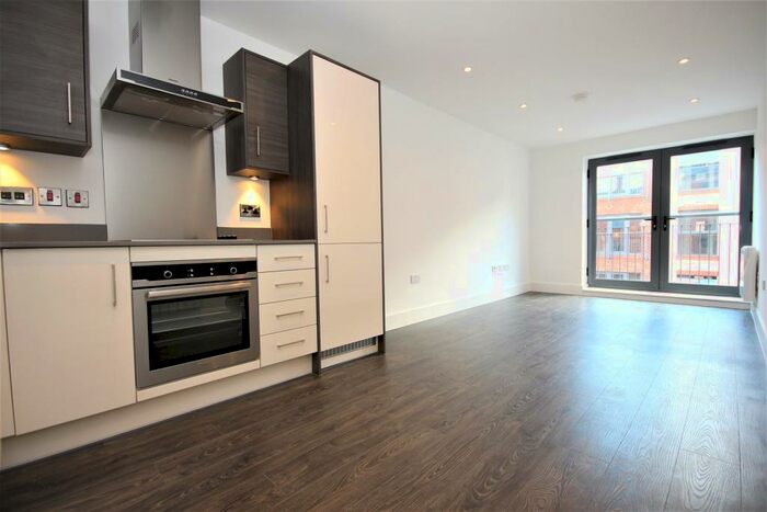 1 Bedroom Apartment To Rent In The Foundry, Jewellery Quarter, B1