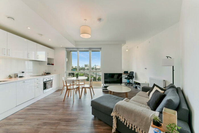 1 Bedroom Apartment To Rent In Canning Town London, E16