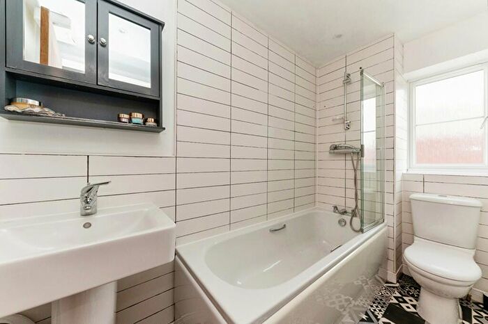 4 Bedroom Detached House For Sale In Mellor Way, New Waltham, Grimsby, Lincolnshire, DN36