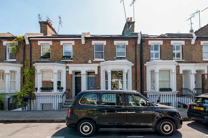 3 Bedroom Flat To Rent In Burnaby Street, Lots Village, SW10