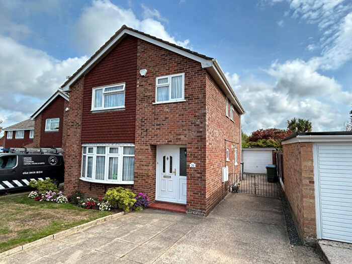 4 Bedroom Detached House For Sale In Cockerell Close, Merley, Wimborne, Dorset, BH21