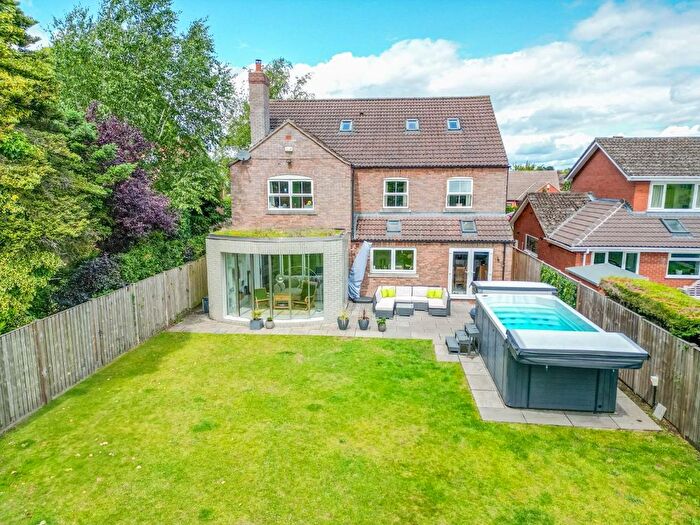 6 Bedroom Detached House For Sale In Long Ridge Lane, Upper Poppleton, York, YO26
