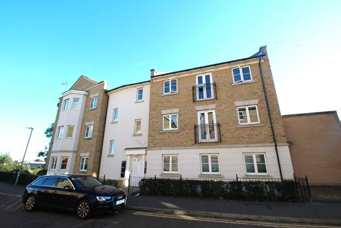 2 Bedroom Apartment To Rent In Propelair Way, CO4