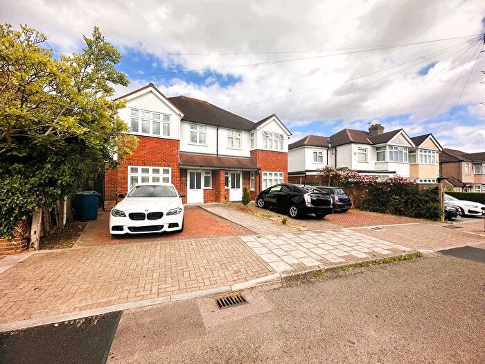 4 Bedroom Semi-Detached House To Rent In Enderley Road, Harrow, HA3