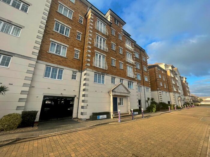 1 Bedroom Flat To Rent In Golden Gate Way, Eastbourne, BN23