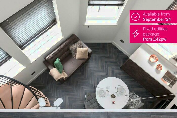 1 Bedroom Apartment To Rent In King Street, Manchester, Greater Manchester, M2