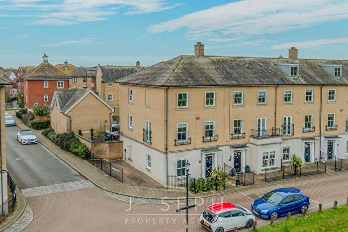 5 Bedroom Town House For Sale In Bonny Crescent, Ipswich, IP3