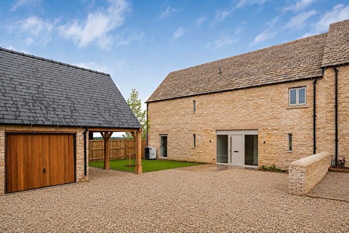 4 Bedroom Semi Detached House For Sale In Fields Road, Chedworth, Gloucestershire, GL54