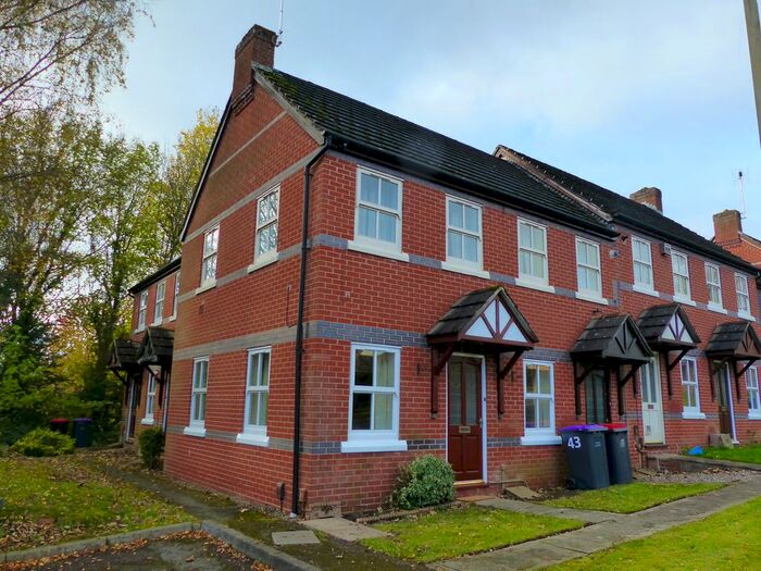 1 Bedroom Flat To Rent In Meadow Brook Close, Madeley, Telford, TF7