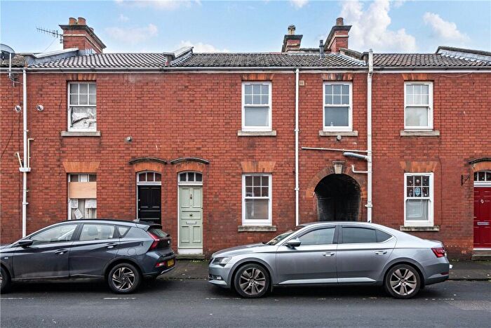 2 Bedroom Terraced House For Sale In Excelsior Street, Bath, Somerset, BA2