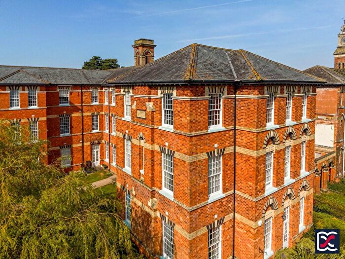 2 Bedroom Apartment For Sale In South Meadow Road, St Crispin, Northampton, NN5