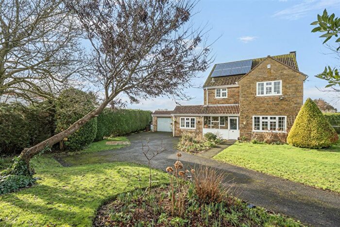 4 Bedroom Detached House For Sale In Stocklinch, Ilminster, TA19