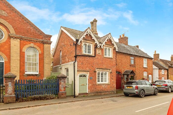 3 Bedroom Detached House For Sale In Main Street, Redmile, Nottinghamshire, NG13